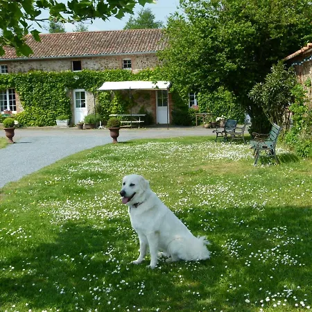 De L'etang Des Noues Holiday home