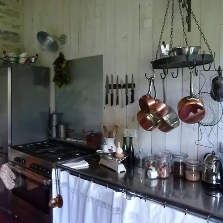 De L'etang Des Noues