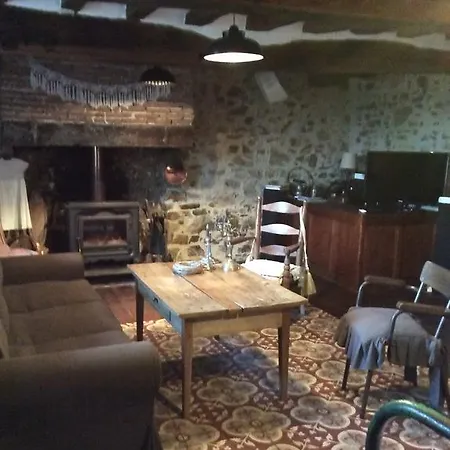 De L'etang Des Noues Holiday home *