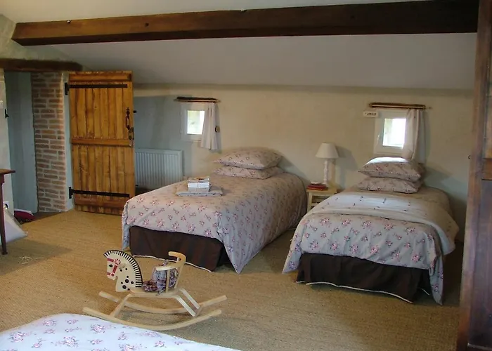 De L'etang Des Noues *